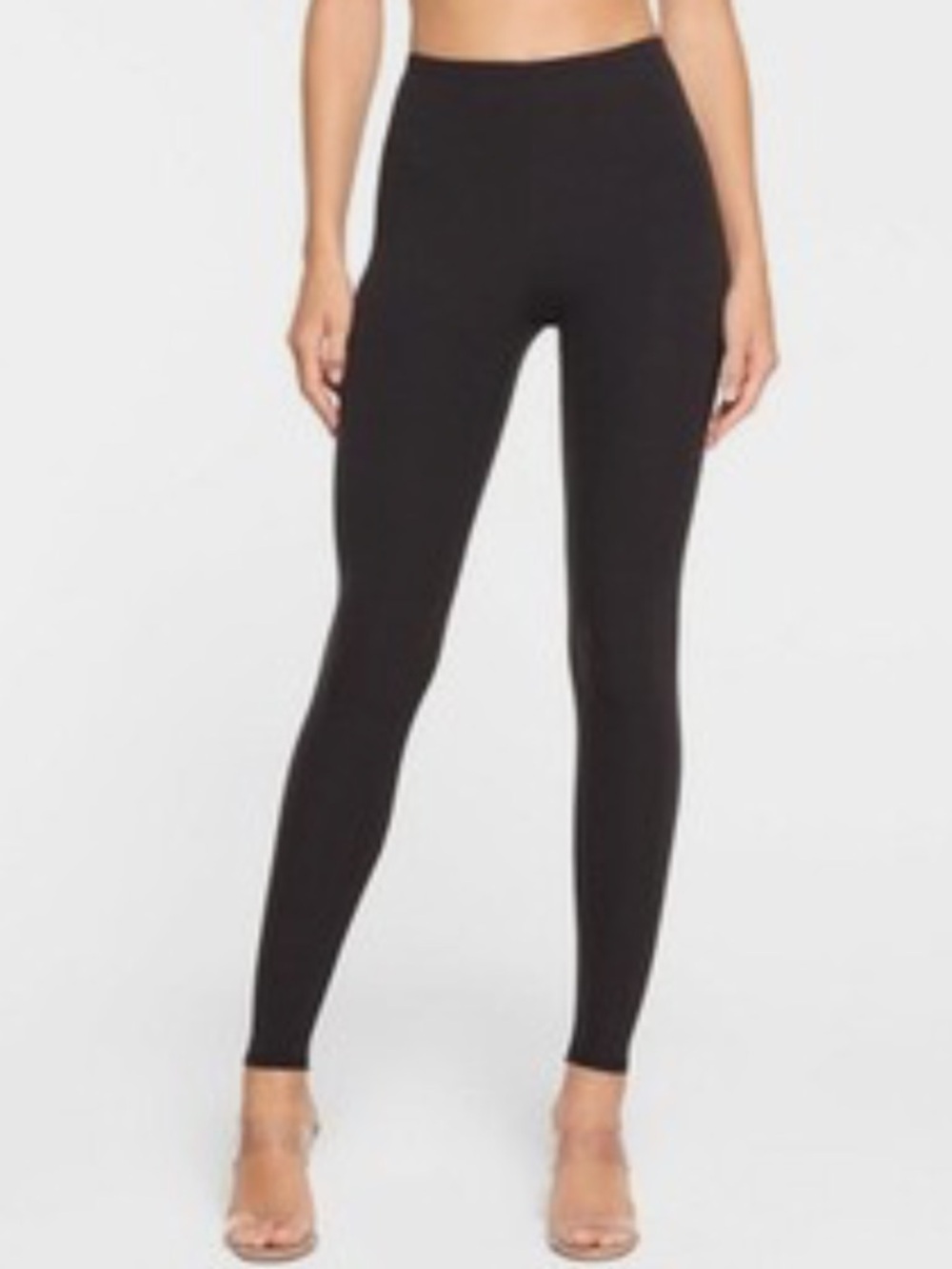 SKIMS fits everybody legging nwt onyx M